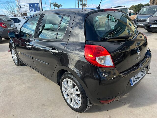 RENAULT CLIO PRIVELIGE 1.6 AUTO SPANISH LHD IN SPAIN 89000 MILES SUPERB 2009